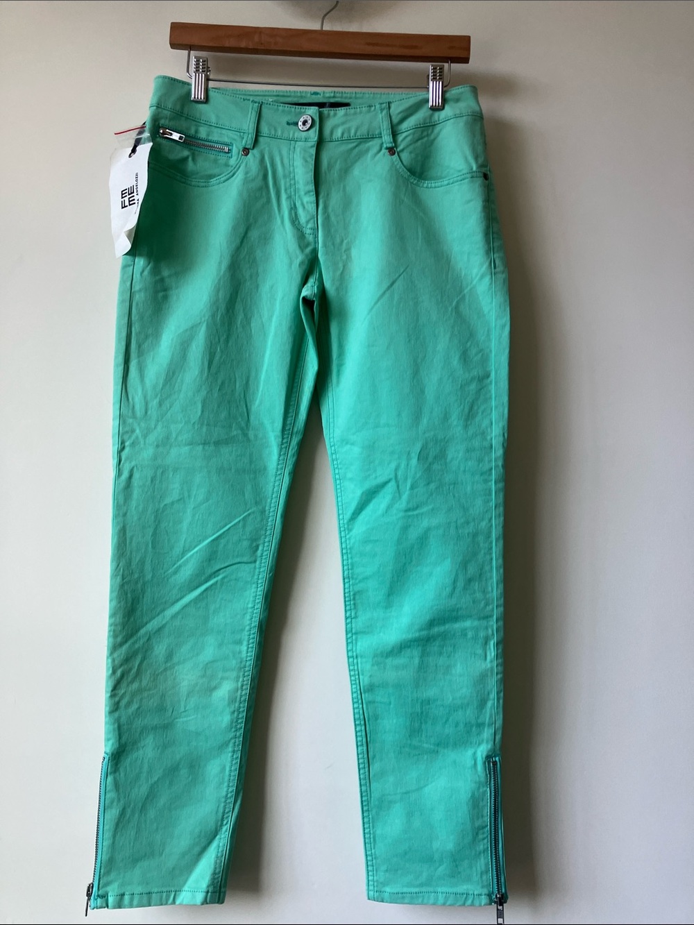 SANDRA ANGELOZZI Mid Rise Skinny Ankle Zipper Jeans in Mint Green Size 28 NWT